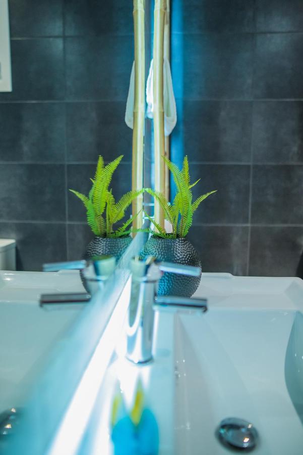 شقة Noho Boutique , Premium Living Lazeon 7 أثينا المظهر الخارجي الصورة